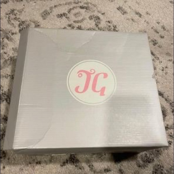 Grey square tip knee high boots - Picture 2 of 4